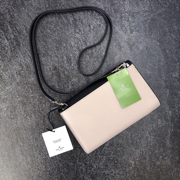 KATE SPADE NWT Crossbody Purse and Bitsy Key Chain - Picture 2 of 7